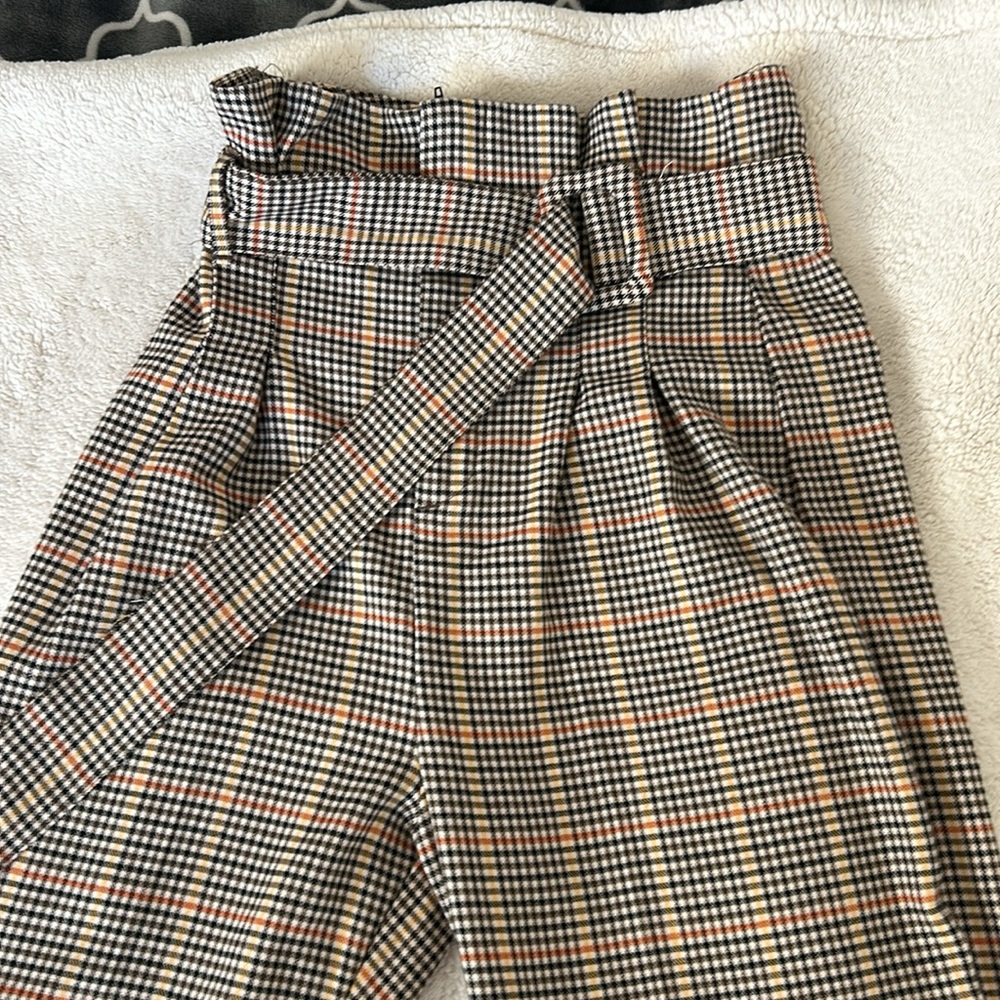 Pants - Picture 2 of 4